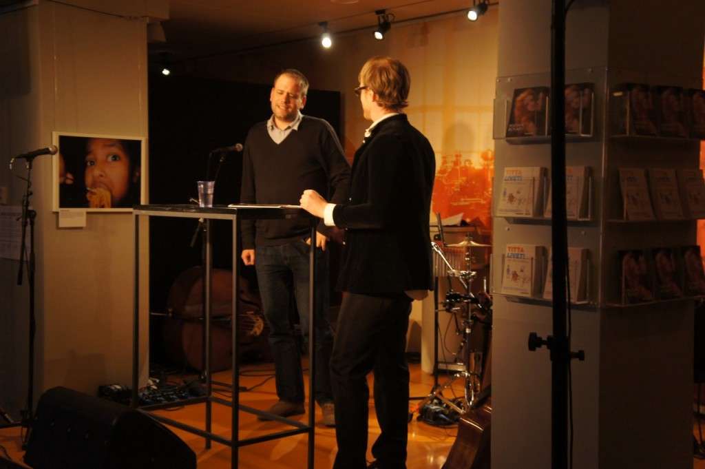 Eric Ericson intervjuas av Brevnovellers Jens Klitgaard